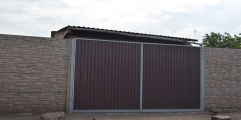 Как да направите порта от велпапе с порта със собствените си ръце